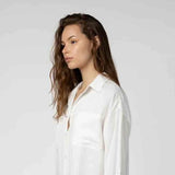 LUXE SATEEN BUTTON DOWN
