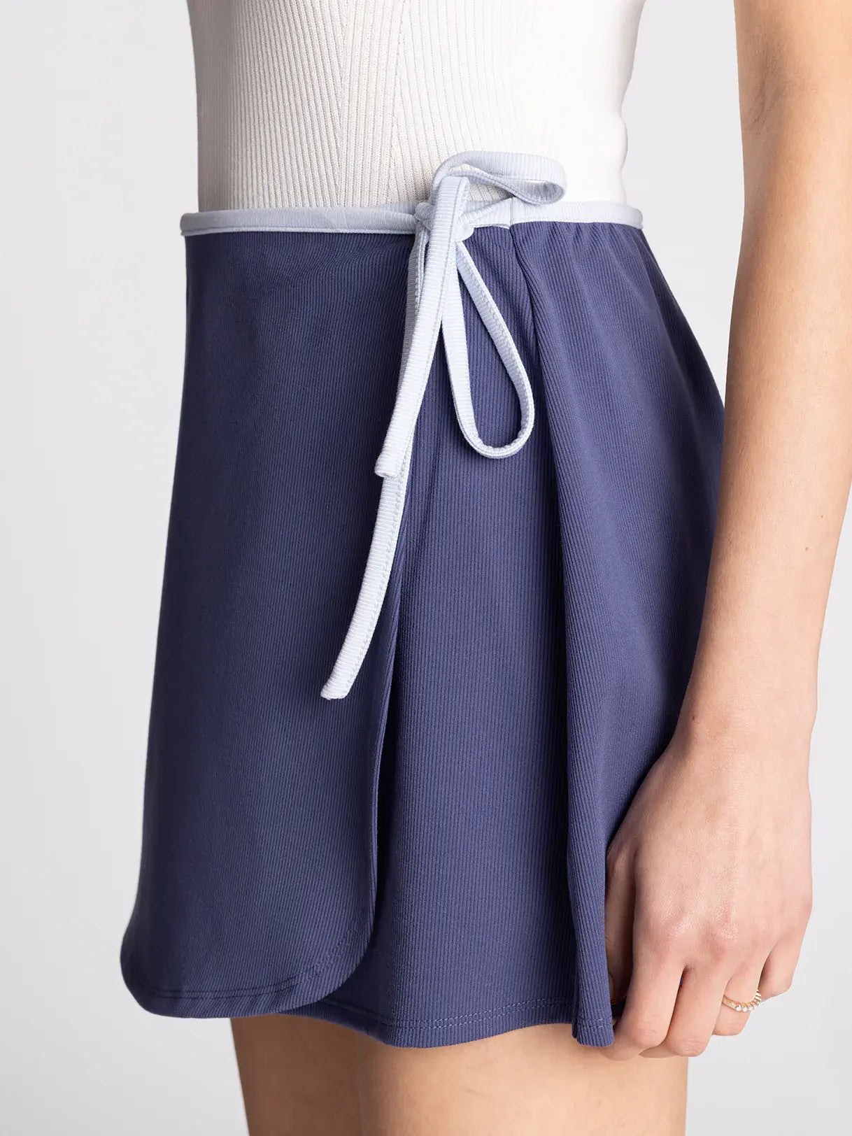 VALLEY KNIT SKORT