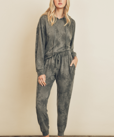 TIE DYE ATHLEISURE SET