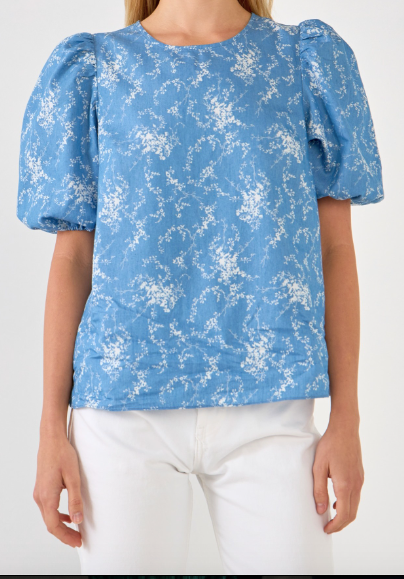 PUFF SLV FLORAL CHAMBRAY TOP