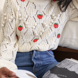 BERRY POM POM SWEATER