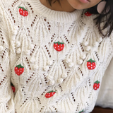 BERRY POM POM SWEATER