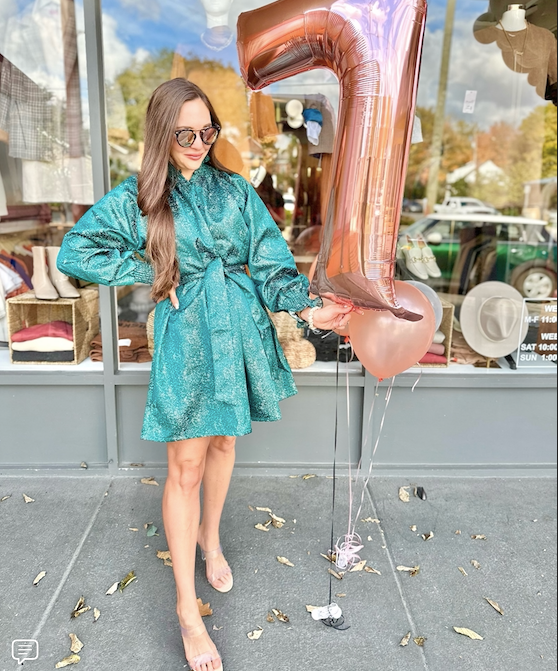LSLV SMOCKING NECK BELTED WAIST DRESS