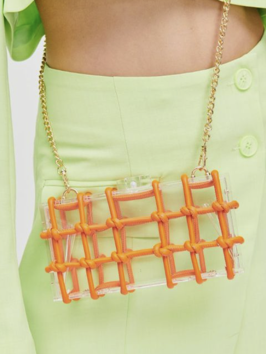 CLEAR LUCITE W/ WOVEN KNOT DETAIL