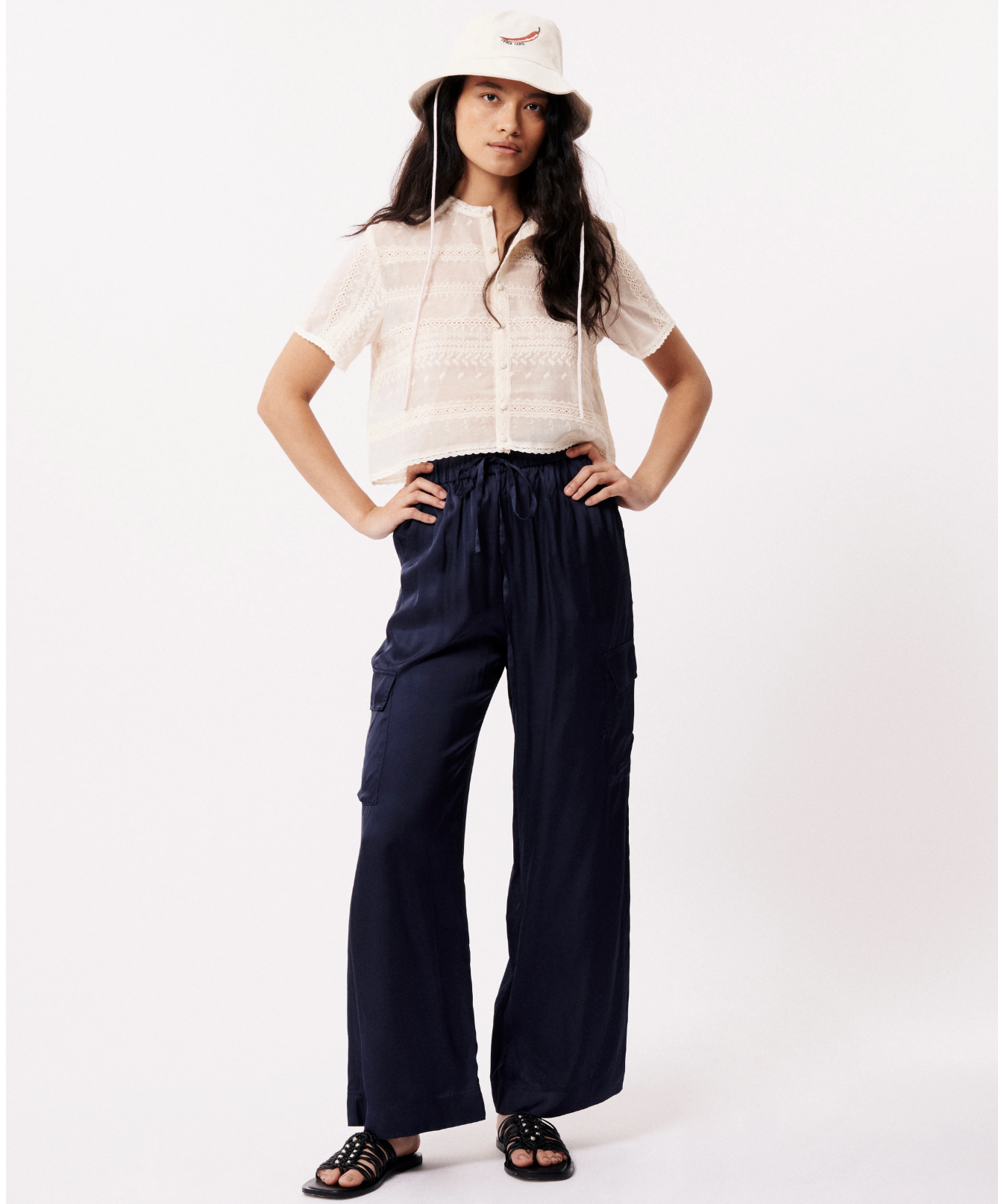 SILKY DRAWSTRING CARGO PANT