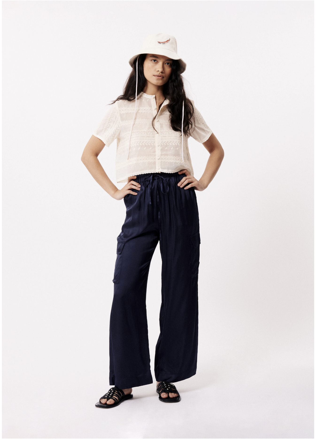 SILKY DRAWSTRING CARGO PANT