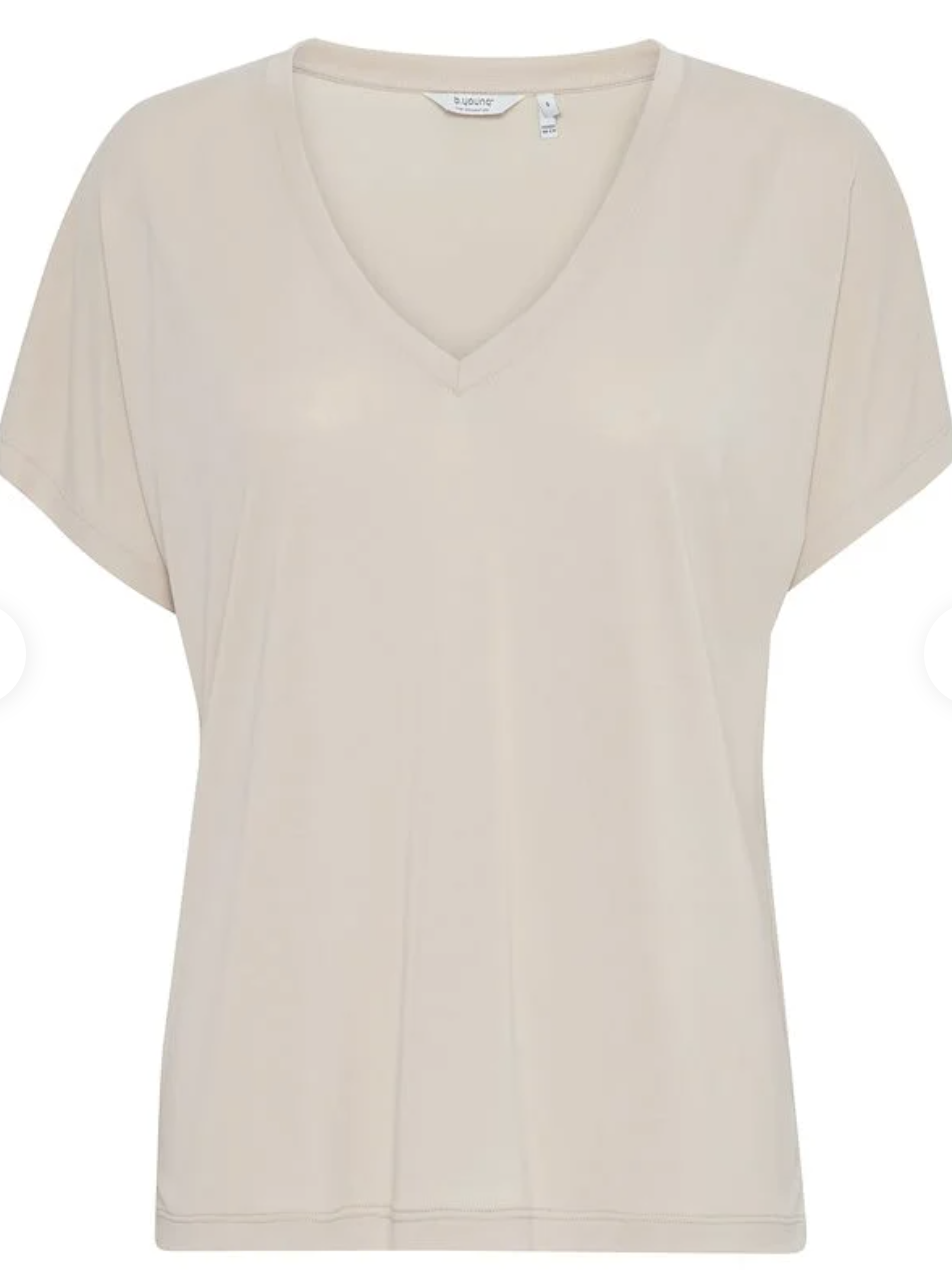 SOLID SSLV JERSEY VNECK TEE