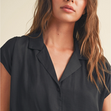 BUTTON DOWN SILKY TOP