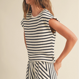 TEXTURED STRIPE KNIT TOP