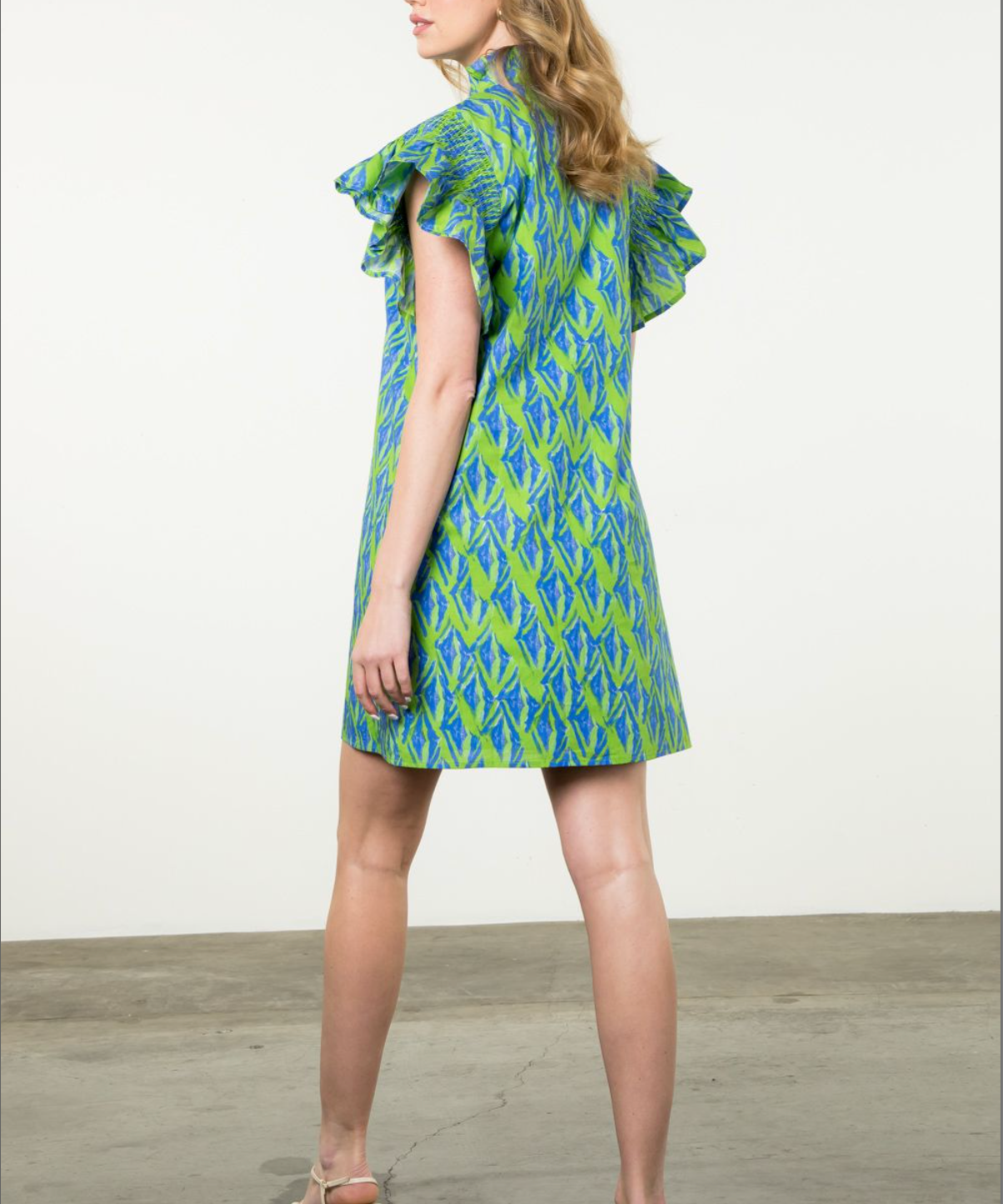 FLUTTER SLEEVE PRINT MIDI DRESS