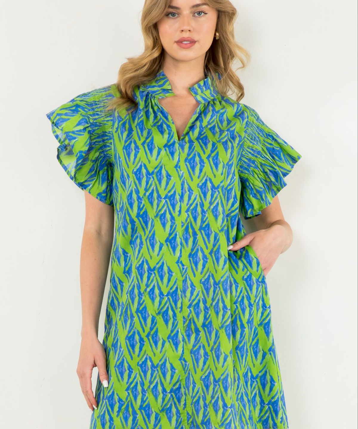 FLUTTER SLEEVE PRINT MIDI DRESS