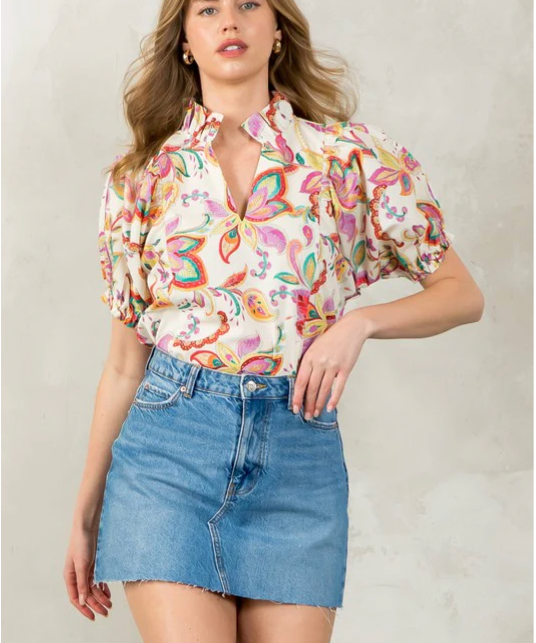 VNECK PUFF SLEEVE FLOWER  PRINT TOP
