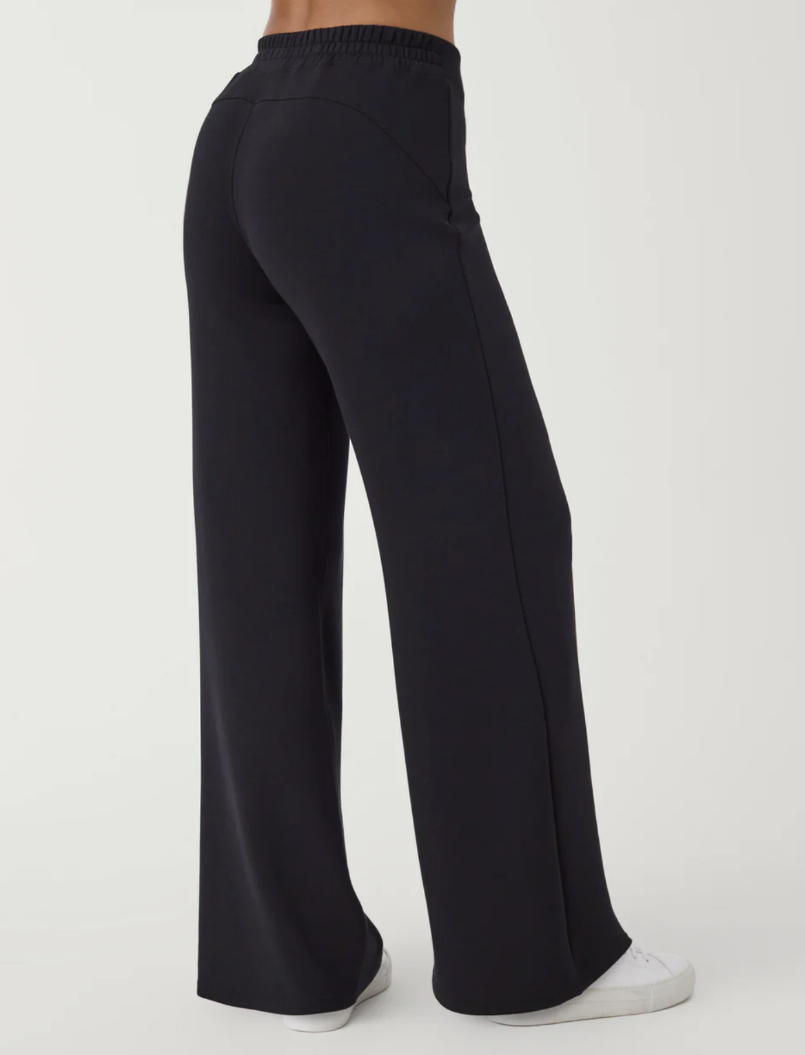 AIRESSENTIALS WIDE LEG PANT
