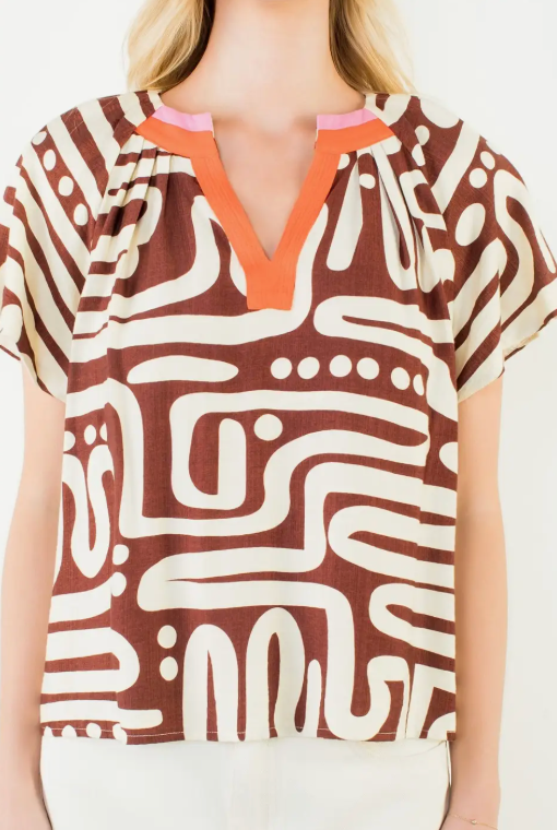 NADIA PATTERN V NECK TOP