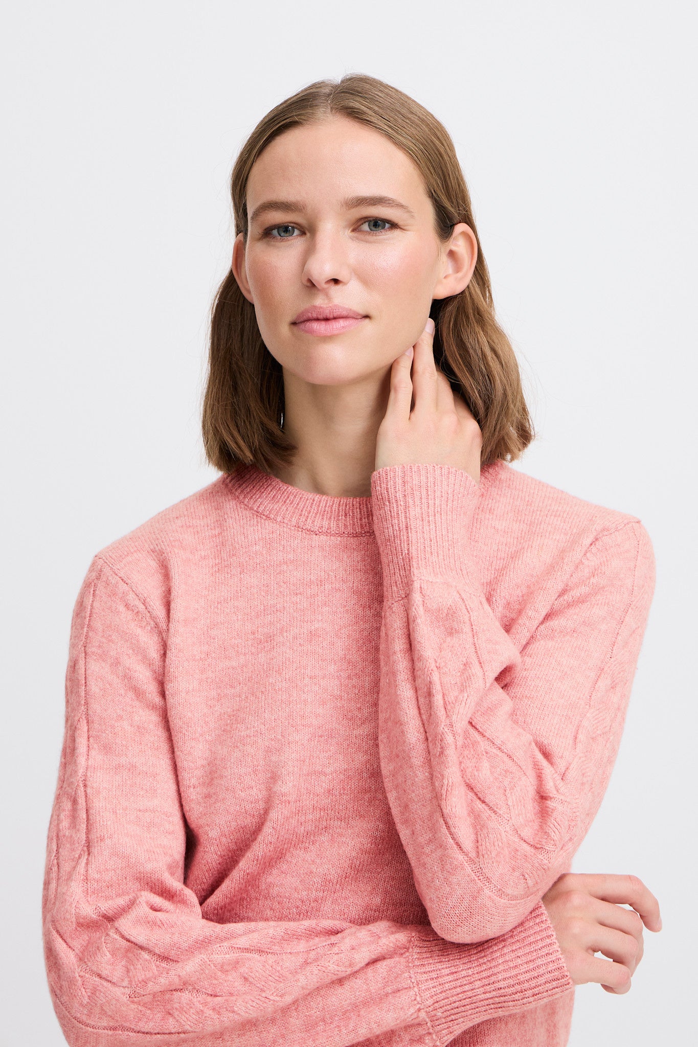 BYOMUNA SWEATER
