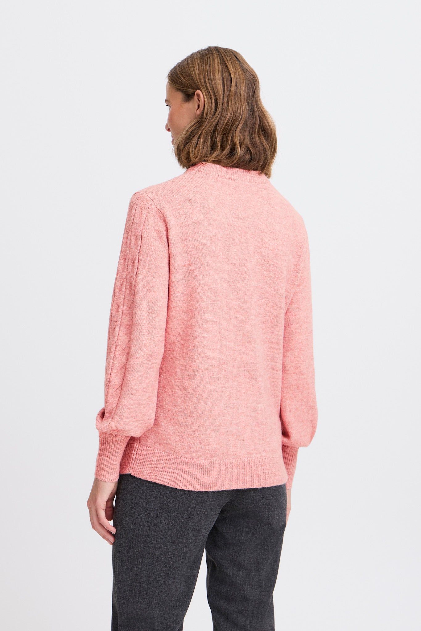 BYOMUNA SWEATER